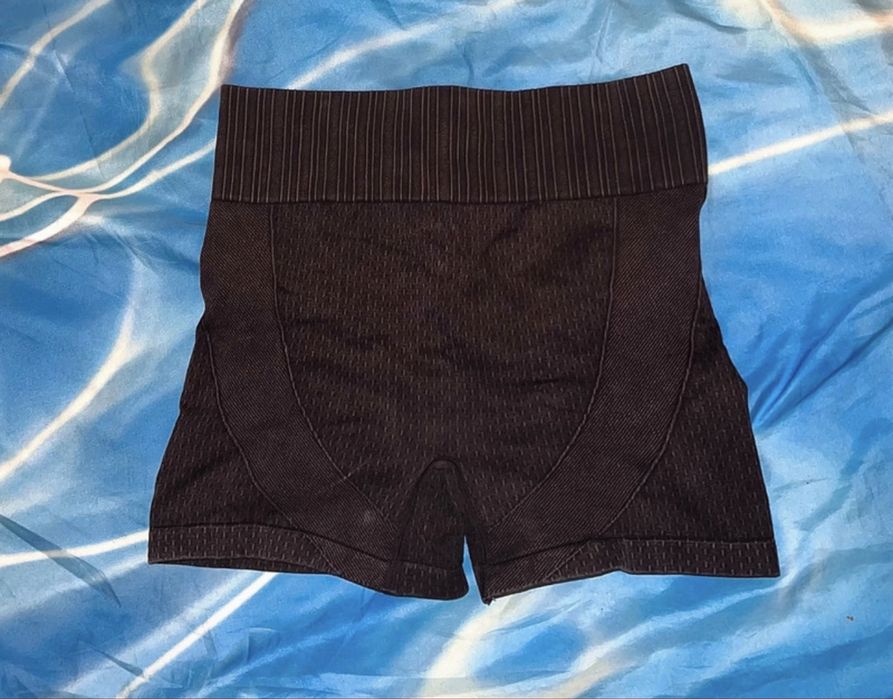 Krótkie legginsy