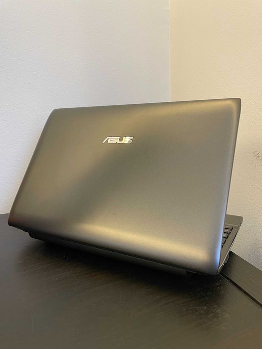 Asus Eeepc (1025C)