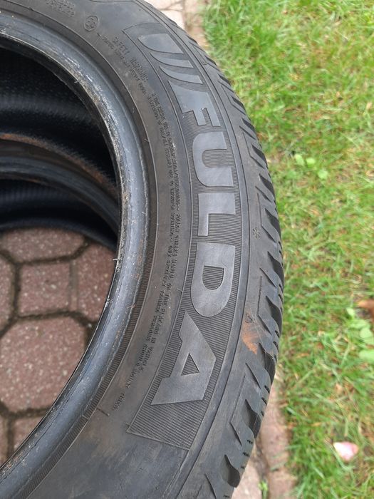 2x Opony zimowe 195/55R15 Fulda Cristall Control HP2