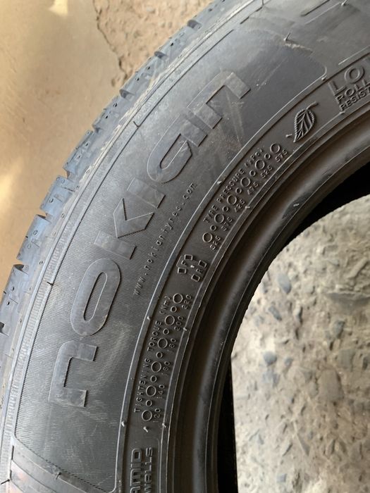 нові 205/65R15C Nokian Hakka C2 (102/100T) літні шини на бус