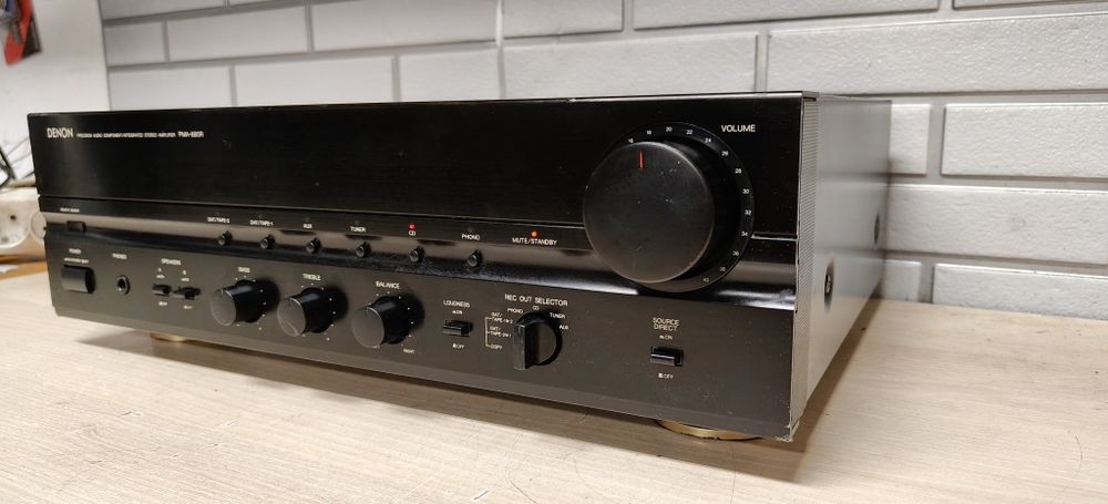 Wzmacniacz DENON PMA-680R.