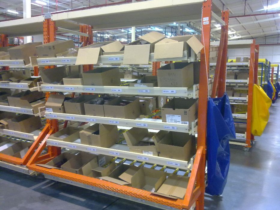 Estanteria de picking tipo carrinho