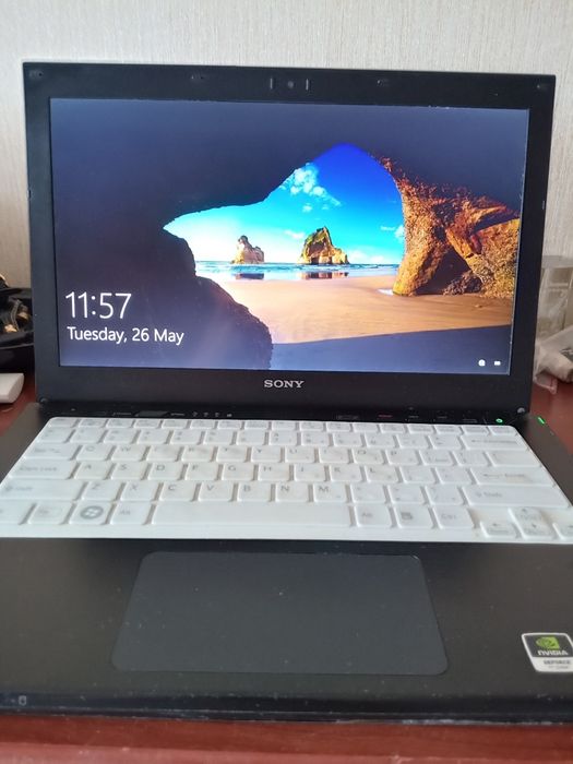 Недорого ноутбук SONY VAIO SVS13AA11L