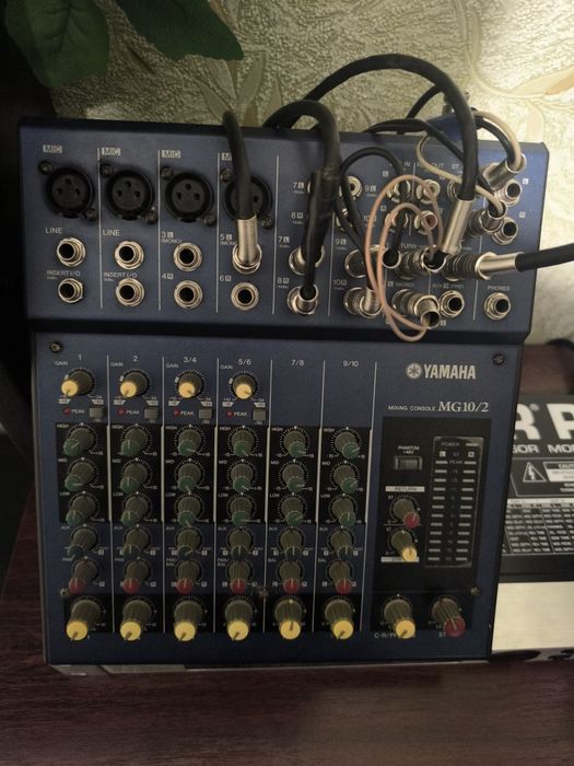 yamaha mg10 2 - Купить музыкальные инструменты - Цена на OLX.ua