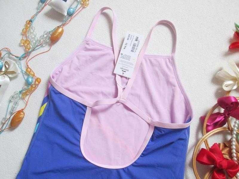 Слитный спортивный купальник для бассейна и пляжа Slazenger .