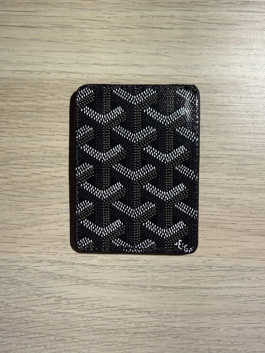 Cap iphone 16 pro goyard