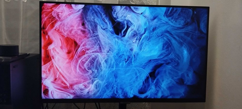 Monitor Samsung Smart M7 - 32" 4K - S32BM700UPX