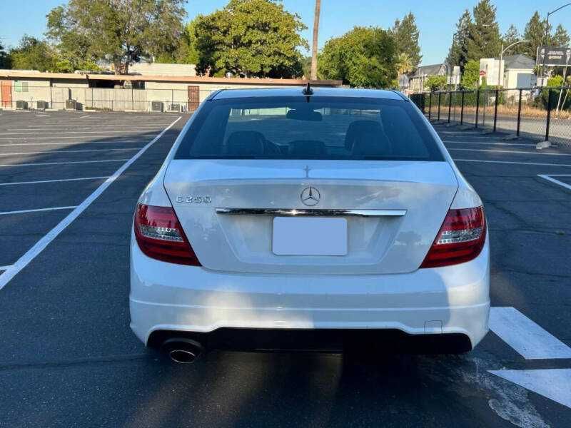 2014 Mercedes-Benz C-Class 250
