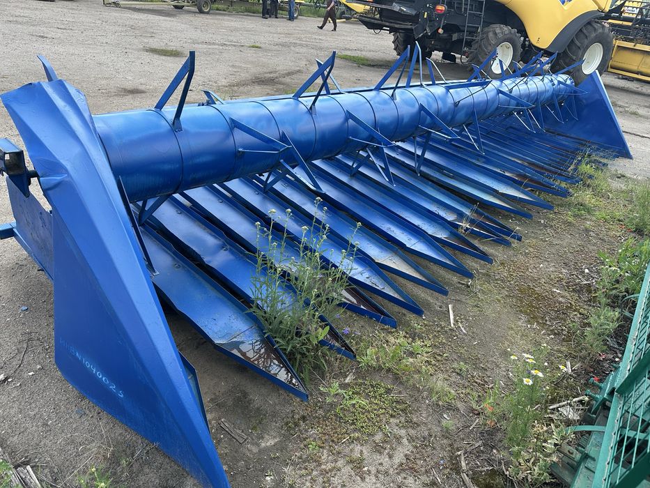 Продається комбайн New Holland CS 6090