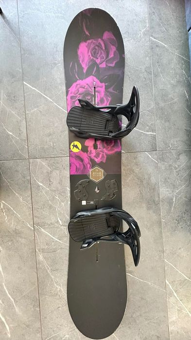 Deska snowboardowa burton Stylus 142 cm