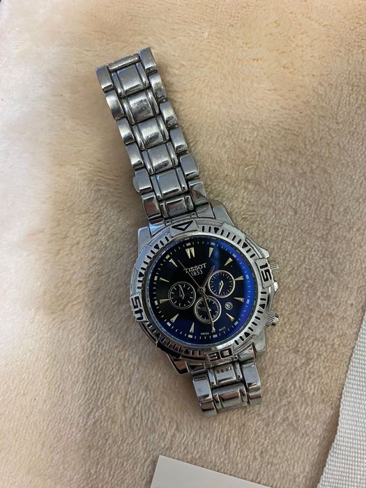 Годинник TISSOT