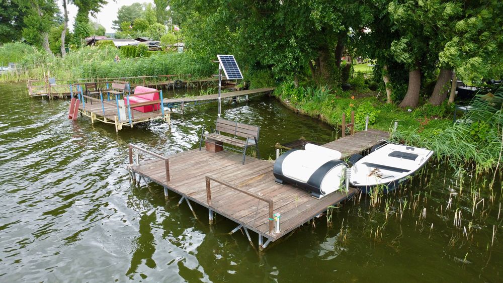 „Dom u Marzeny” bezpośrednio nad jeziorem