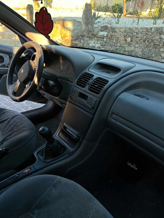 Renault Laguna 1.8