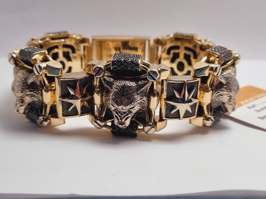 Золотой браслет с бриллиантами