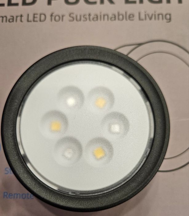 Lampa punktowa Led z akumulatorem USB, RGB i pilotem, 4 kolory, bezprz