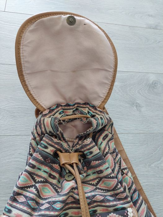 Mochila com padrão