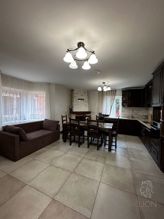 Без % Продаж Будинку 200 кВ.м. Басейн , 14,5 соток. Пухівка