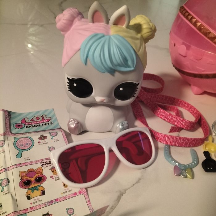L.O.L surprise Biggie pets
