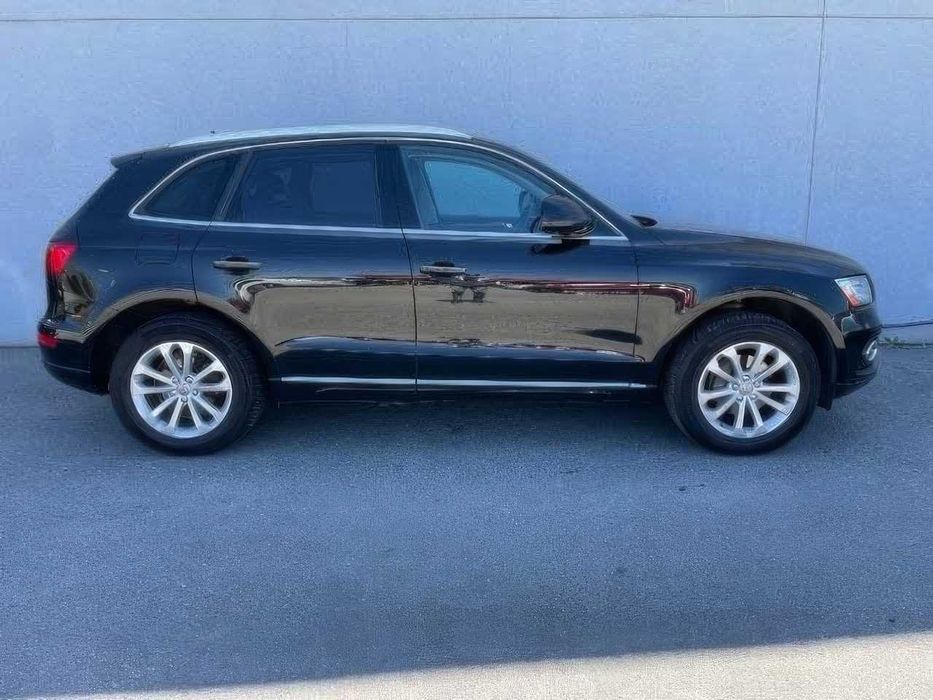 AUDI Q5      2017