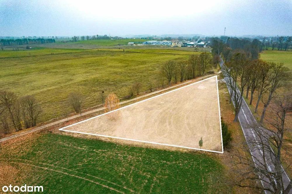 Działka przy drodze wojew nr 610 Piecki - Ruciane Nida