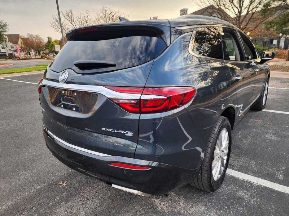 Buick Enclave      2018