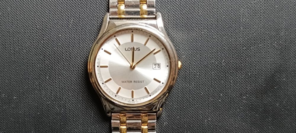 Elegancki zegarek lorus nowa bateria znakomity stan