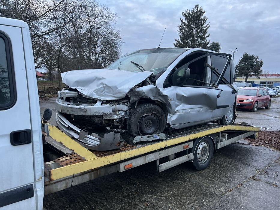Pomoc drogowa tarnów 24h laweta holowanie autolaweta