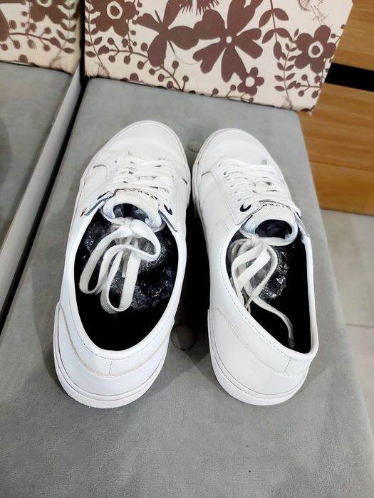 Oryginalne buty sneakersy tenisówki męskie skórzane Tommy Hilfiger 43