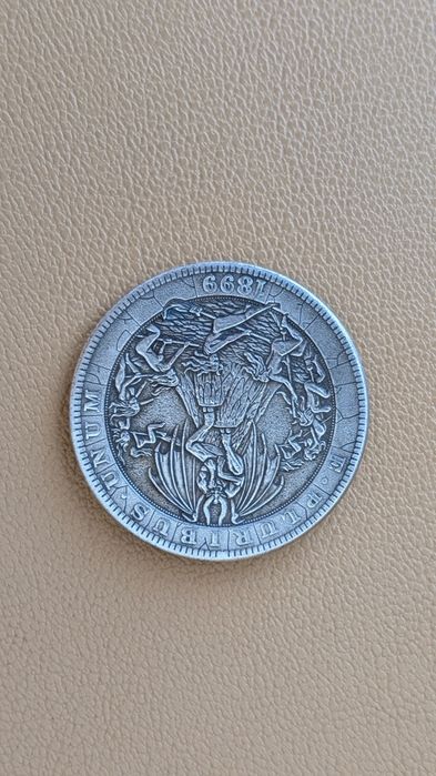 Коллекционная монета demon one dollar USA сувенир witch