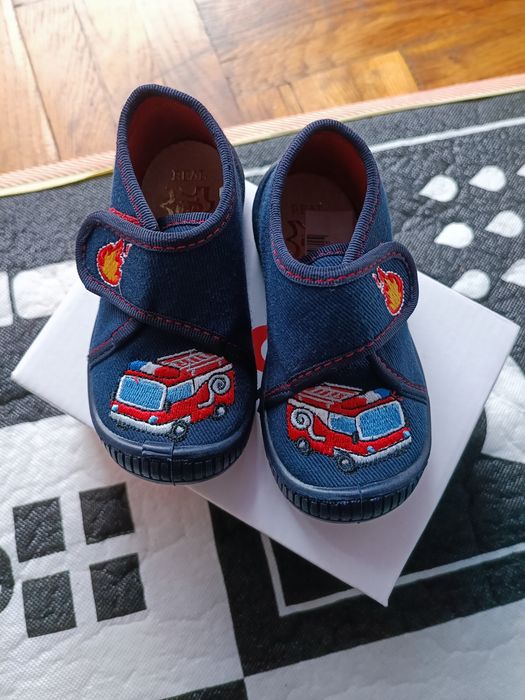Nowe buty dla chłopca rozmiar 21