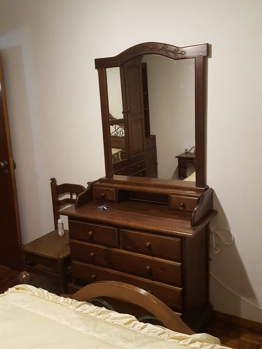 Quarto junto ao forum de almada