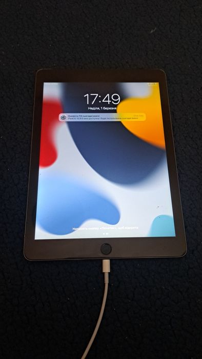 Продам IPad Air 2