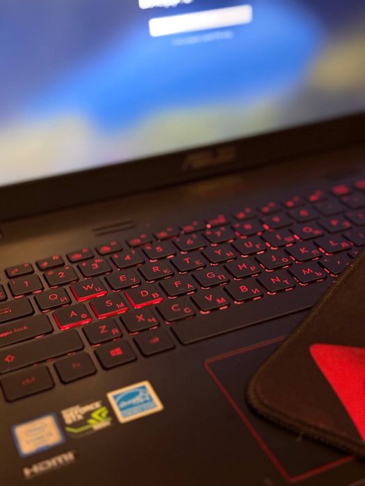 ASUS ROG GL552V Zestaw Gamingowy i5, GTX 960M,SSD,8GB+Słuchawki+Mysz+P