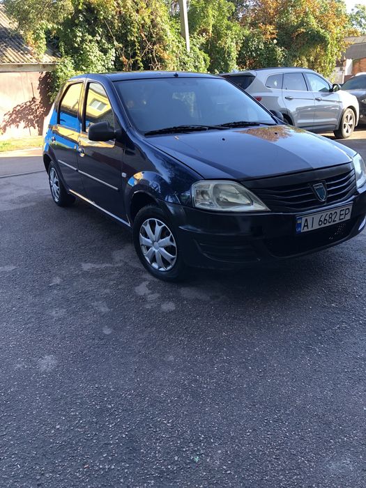 DACIA LOGAN на полном ходу