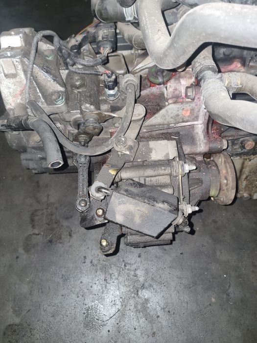 Caixa velocidades volkswagen Golf 4 1.6 16v