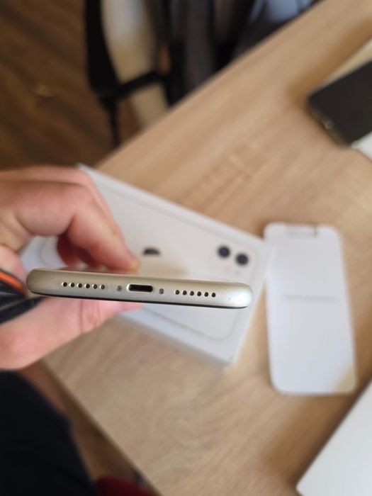 iphone 11 branco