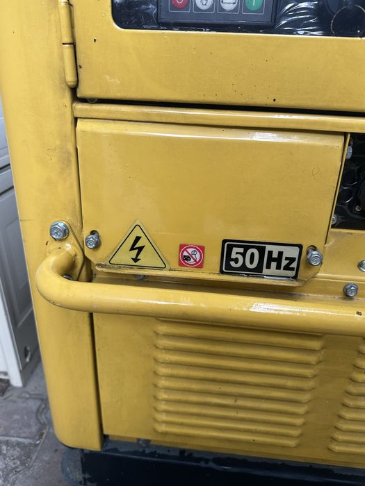 Бензиновый Генератор Kipor KDE 12 STA