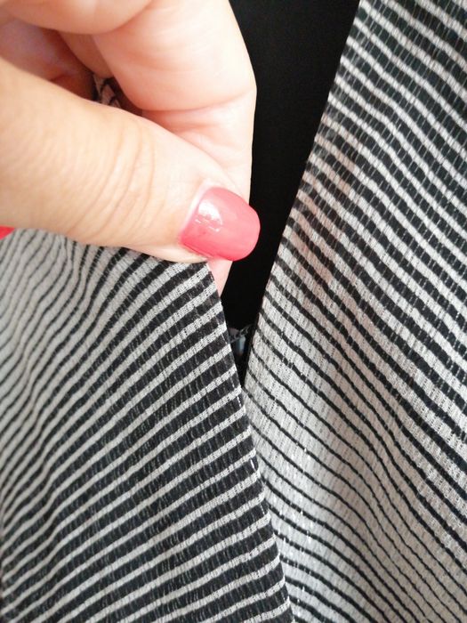 Armani Exchange śliczna sukienka S