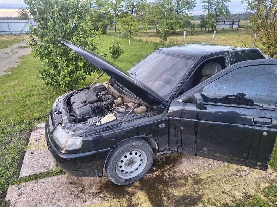 Автомобиль ваз 2112 , 1,6 16кл.
