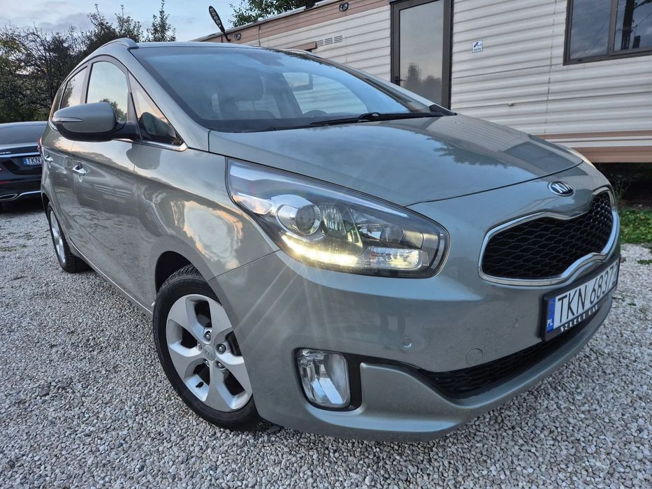 Kia Carens