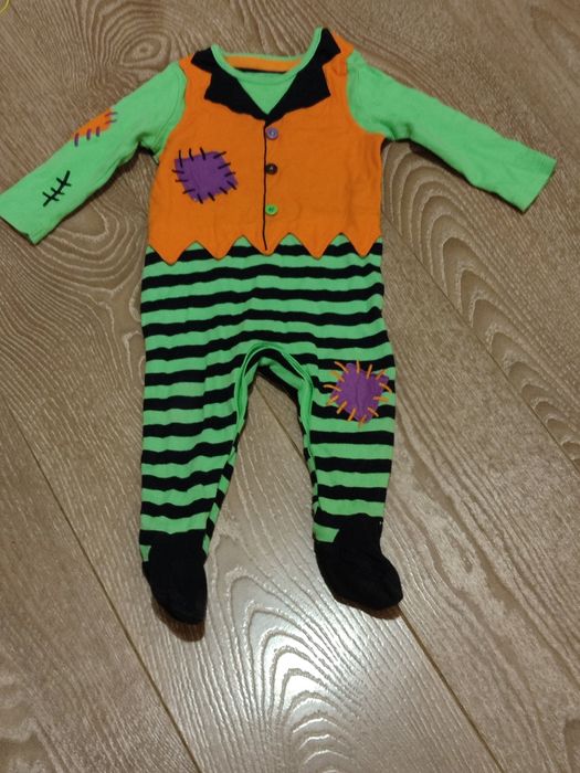 Костюмы, платья, наряды  на Хэллоуин, новый год для малышей