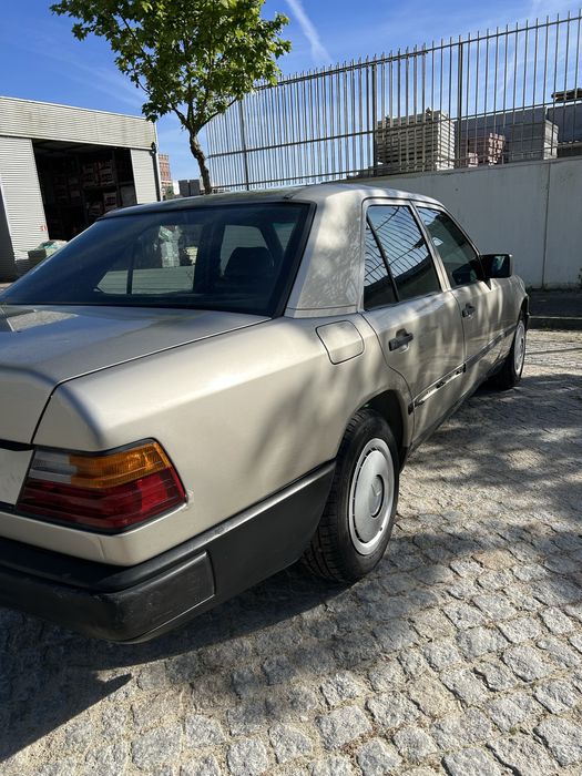 Mercedes E 200D de1989
