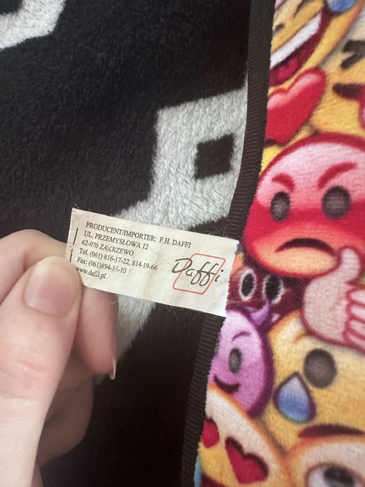 mała poduszka emotki emoji prezent kawał