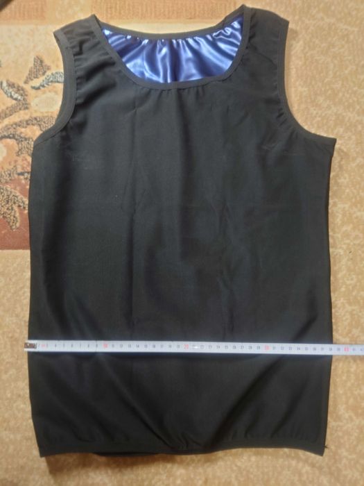 Спортивная майка для похудения и корректировки рельефа мышц