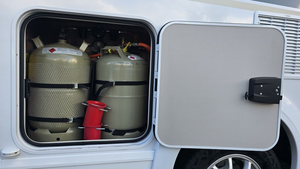 WEINSBERG Cara Suite 650MF будинок на колесах