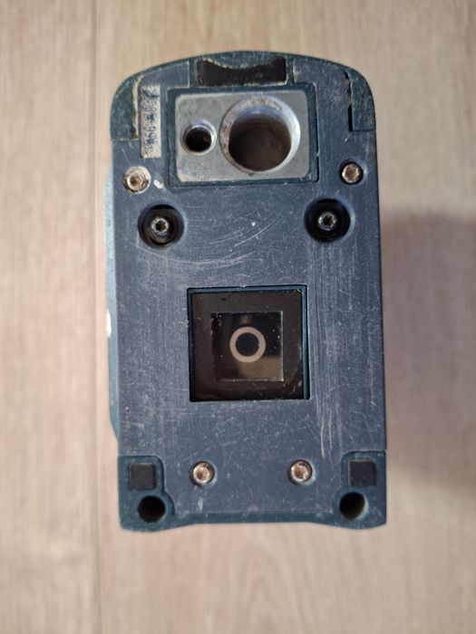 Laser krzyżowy Bosch GCL 2-15