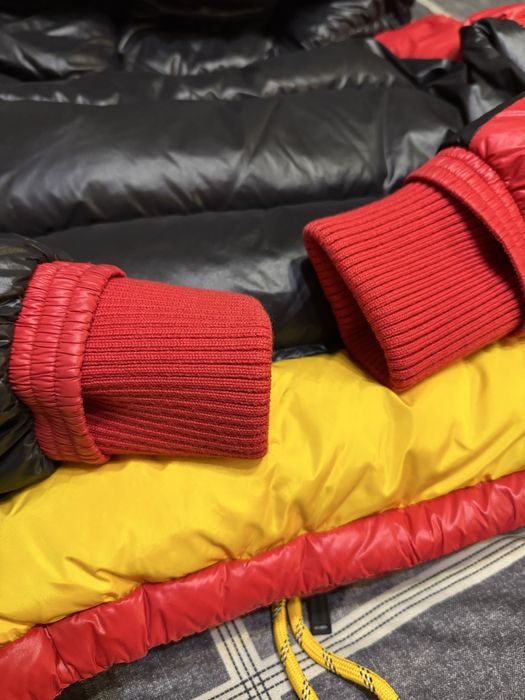 Пуховик Dsquared 2