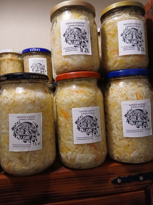 Kapusta kiszona ogorki cukinia patisony soki dżemy kompoty inne