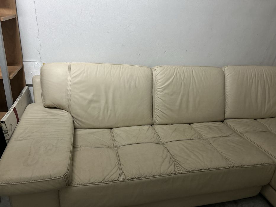 Sofá Branco- IKEA