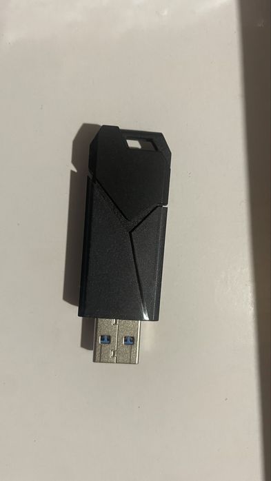 Флешка Kingston 256 gb